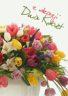 Bukiet świeżych kwiatów na dzień kobiet